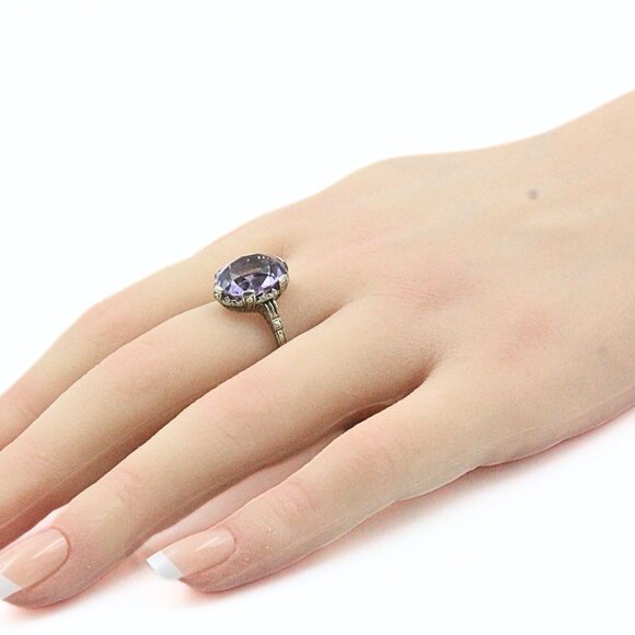 Opulent Antique Edwardian 14K White Gold Amethyst Ring Sz 8. - Picture 4 of 10